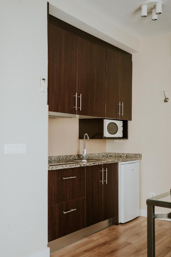 Apartamentos Poniente - Mares Torre Del Mar Buitenkant foto