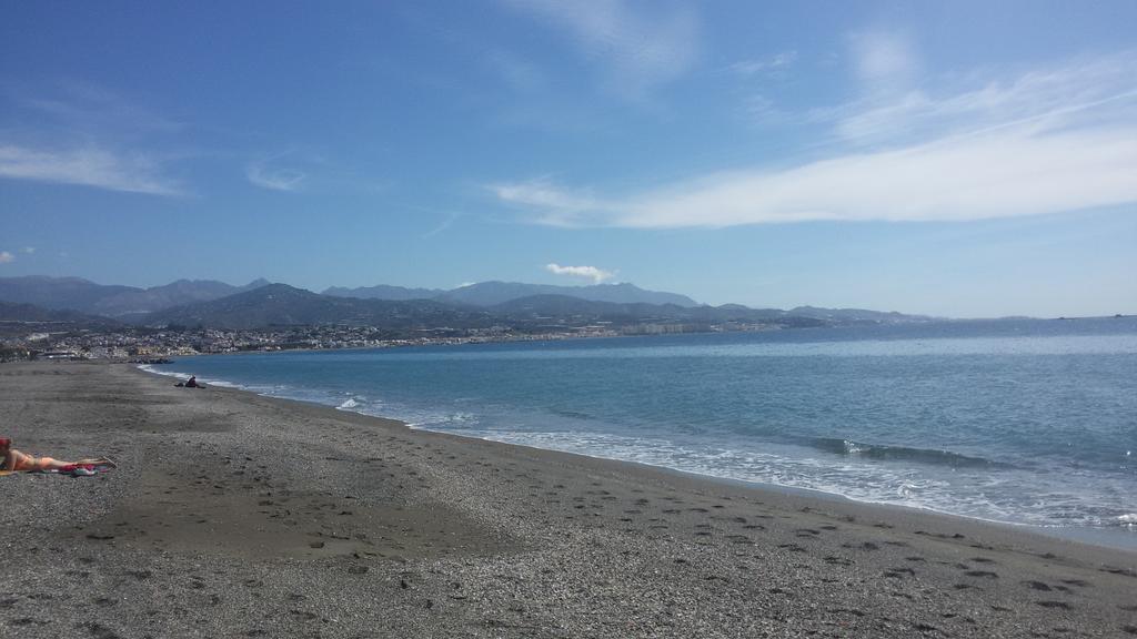 Apartamentos Poniente - Mares Torre Del Mar Buitenkant foto